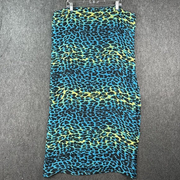 Authentic Henri Bendel Fifth Ave New York 100% Silk Scarf Cheetah Print Blue EUC